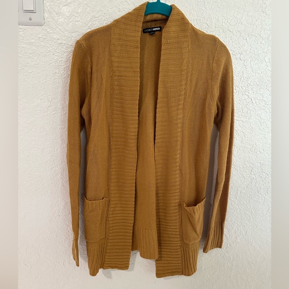 Mustard Cardigan - Picture 1 of 2